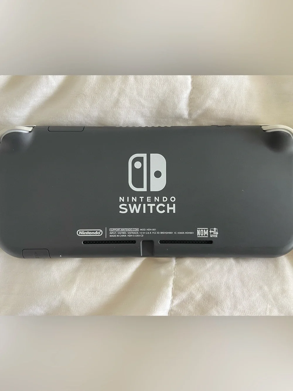 Nintendo Switch Lite w/ Charger - Good Condition
